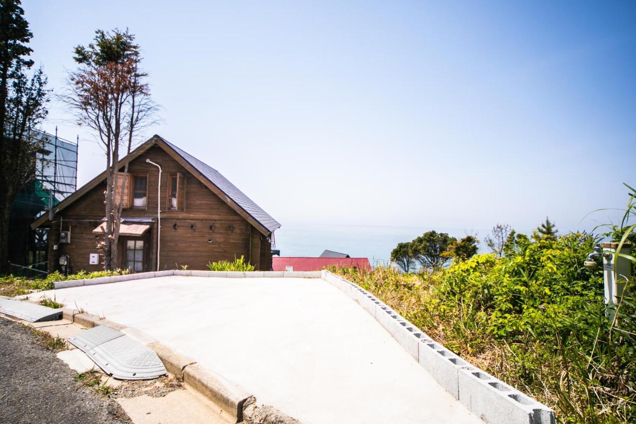 Awaji Seaside Log House In Goshiki 1 Villa Sumoto Bagian luar foto