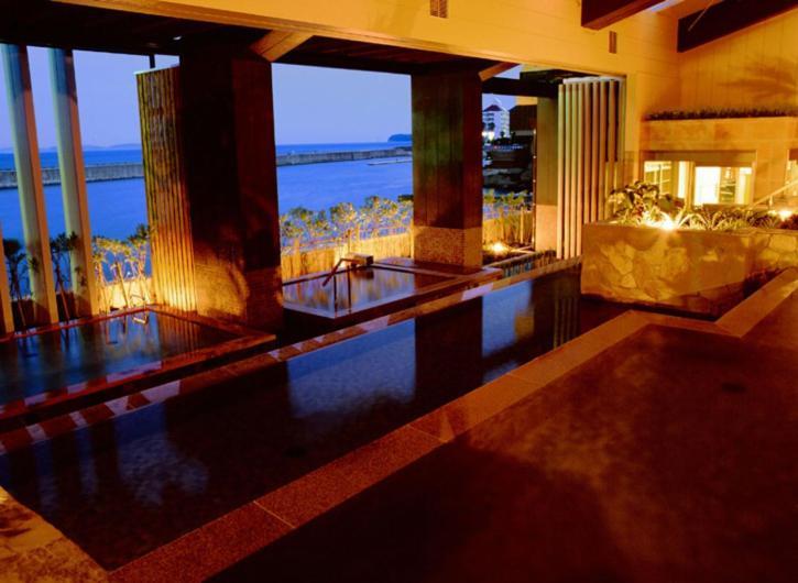 Awaji Seaside Log House In Goshiki 1 Villa Sumoto Bagian luar foto